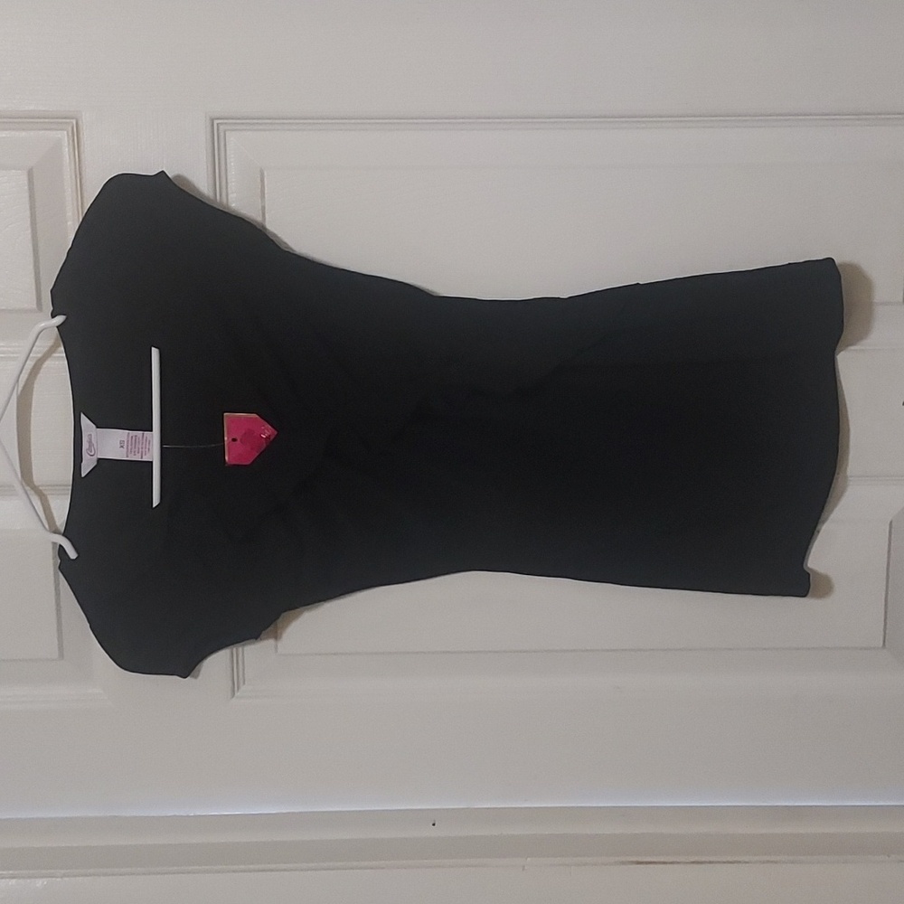 Candies black short sleeved asymmetrical ruffle top